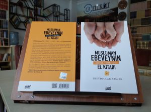 Müslüman Ebeveynin El Kitabı
