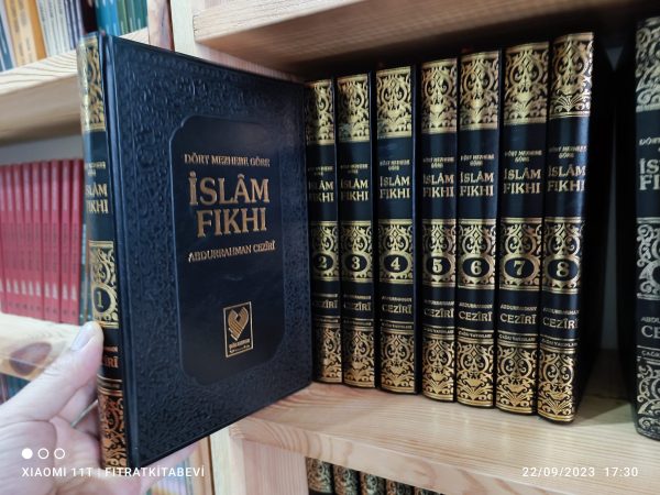 Dört Mezhebe Göre İslam Fıkhı (8 Cilt) 2. Hamur